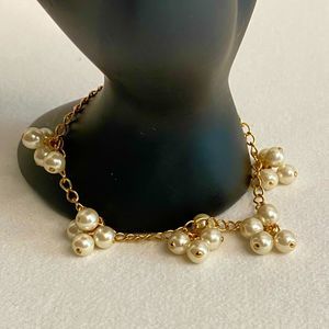 Avon 1987 Bracelet Simulated Pearl Clusters Gold Tone Chain Links